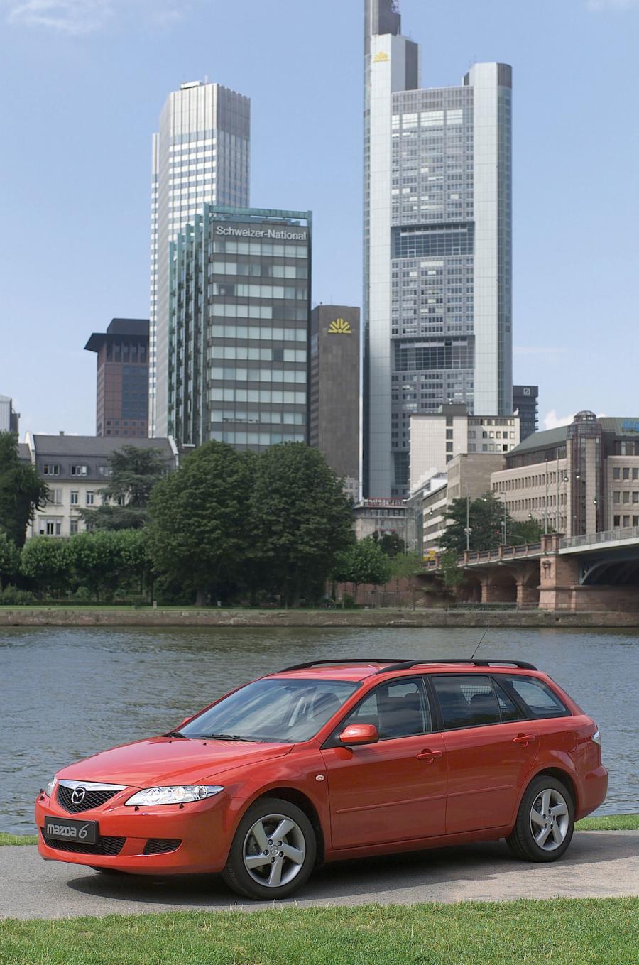  Mazda6 Wagon (GY) 2002 года  (фото 8 из 17)